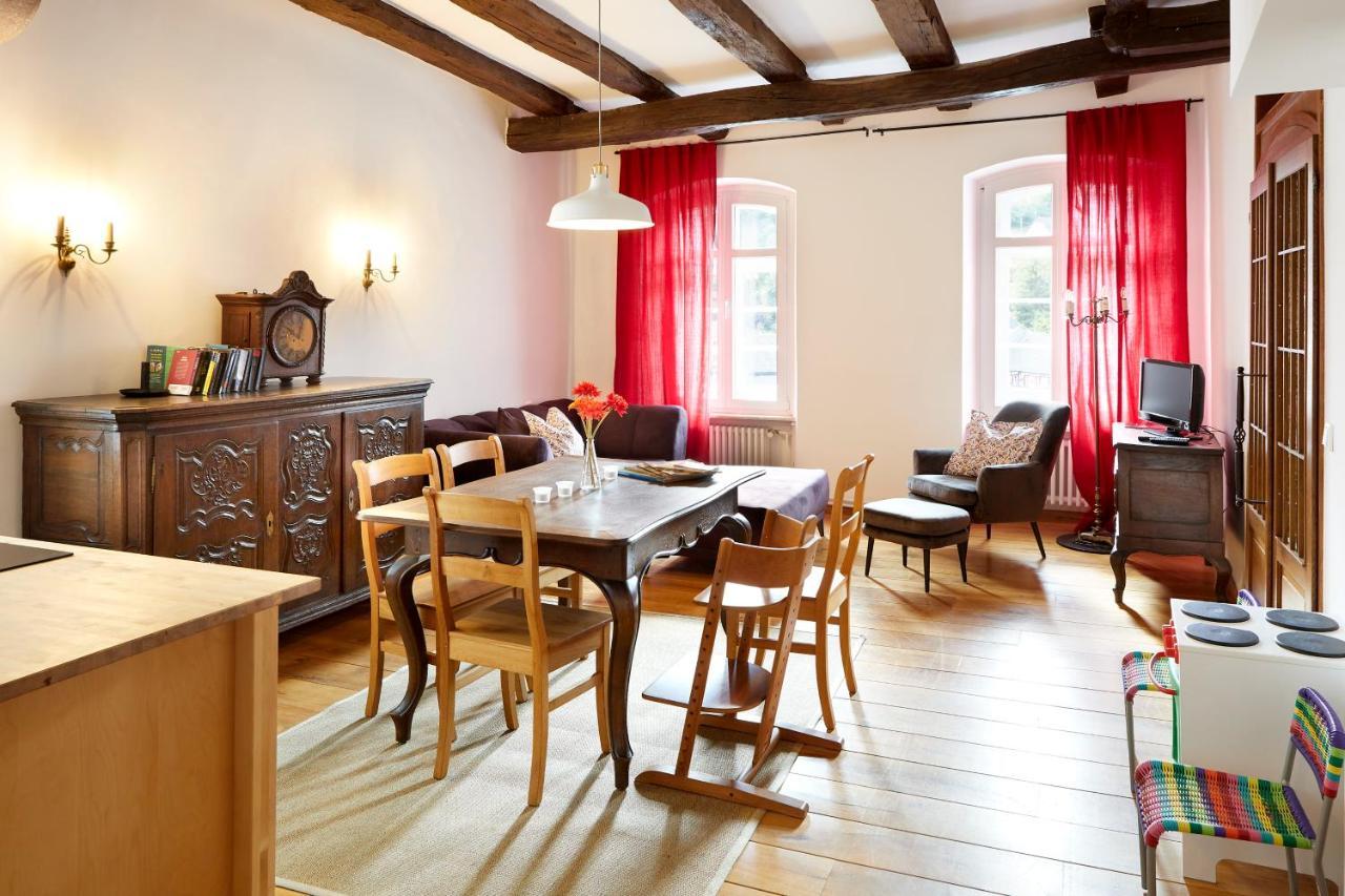 Quellenhof - Wohnen Im Denkmal - Wohnung "Hirtenturm" Blankenheim  Bagian luar foto
